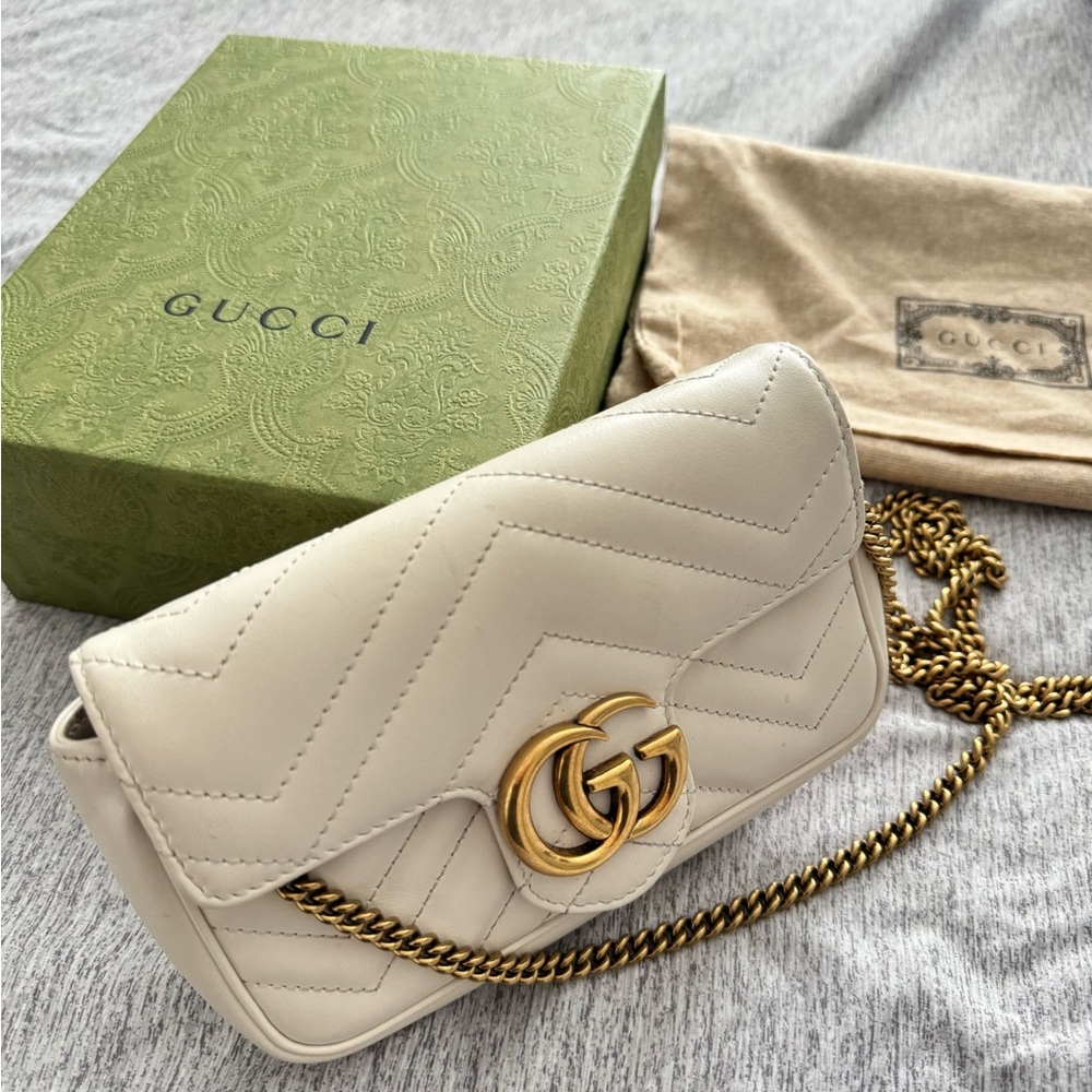 Gucci marmont super mini in ivory